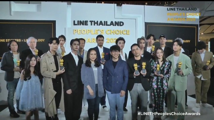 WM2721_'s tweet photo. My boys looking so stunning there😍❤️
#brightwin
#LINETHPeoplesChoiceAwards
#linetvxbrightwin https://t.co/Atla22PEe7
