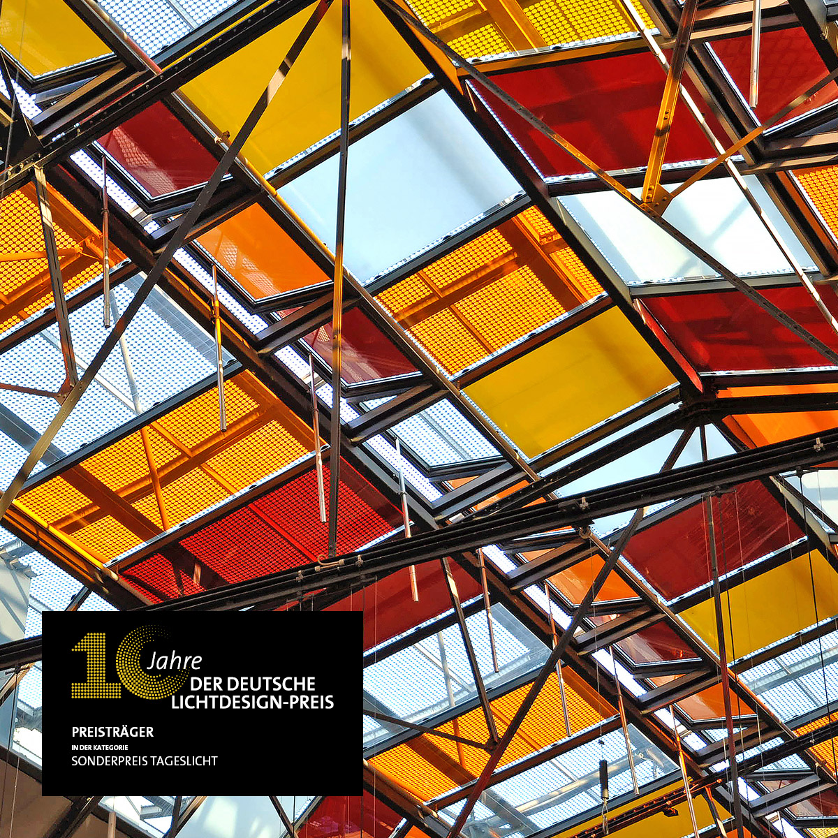 lichtvision's tweet image. We are proud to announce that #LichtvisionDesign together with @eceprojektmanagement has been awarded with the #deutscherlichtdesignpreis2020 in the category ‚Special Prize Daylighting‘ - thank you to everyone involved! To learn more about the project visit our website.