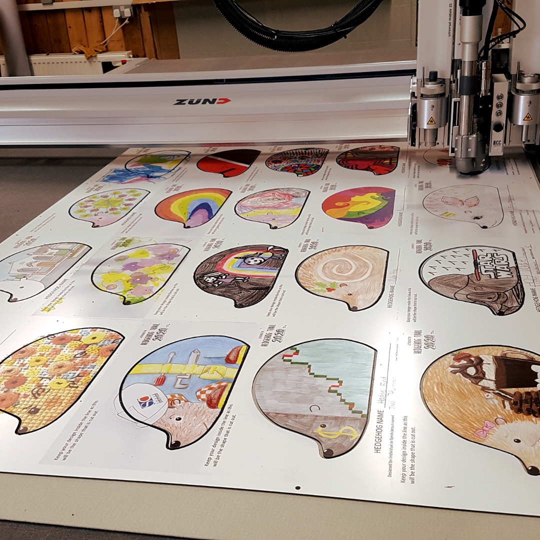 Cotswold_Print's tweet photo. Its Hedgehog time! 
We've been busy helping the Gothering Hedgehog Trail bring to life the hedgehog designed by local artist of all ages.

#printing #ACM #shapecut #zund #cannon #hedgehogs #gotherington #hedgehogtrail #gloucestershire #glosbiz #coswoldprintingco https://t.co/xiHYeTQEVu