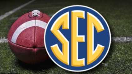 burnscstores's tweet photo. Who's ready for FOOTBALL!!!  SEC is back!  Make sure to stop by any one of our locations and stock up on drinks and snacks for your football weekend fun!  Who is your favorite team? https://t.co/XSSWeGdMIF