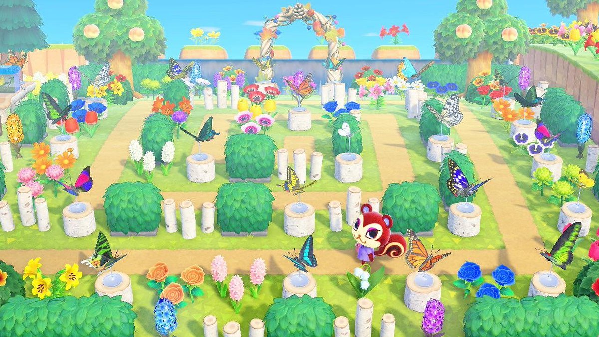 248. Un jardin de papillons (Source :  https://www.reddit.com/r/AnimalCrossing/comments/ix4b05/my_new_butterfly_garden/)