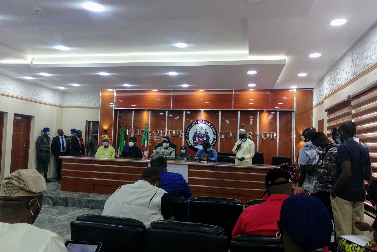 DeborahMker's tweet photo. #OsunLLINCampaign2020 High level advocacy is ongoing with @stateofosun Executive Governor, Adegboyega Oyetola, well represented by the Deputy Governor, Benedict O. Alabi. The team seeks government support for security, media discounts, etc. #ForAMalariaFreeOsun #PlayYourPart https://t.co/hV0pC0pboA