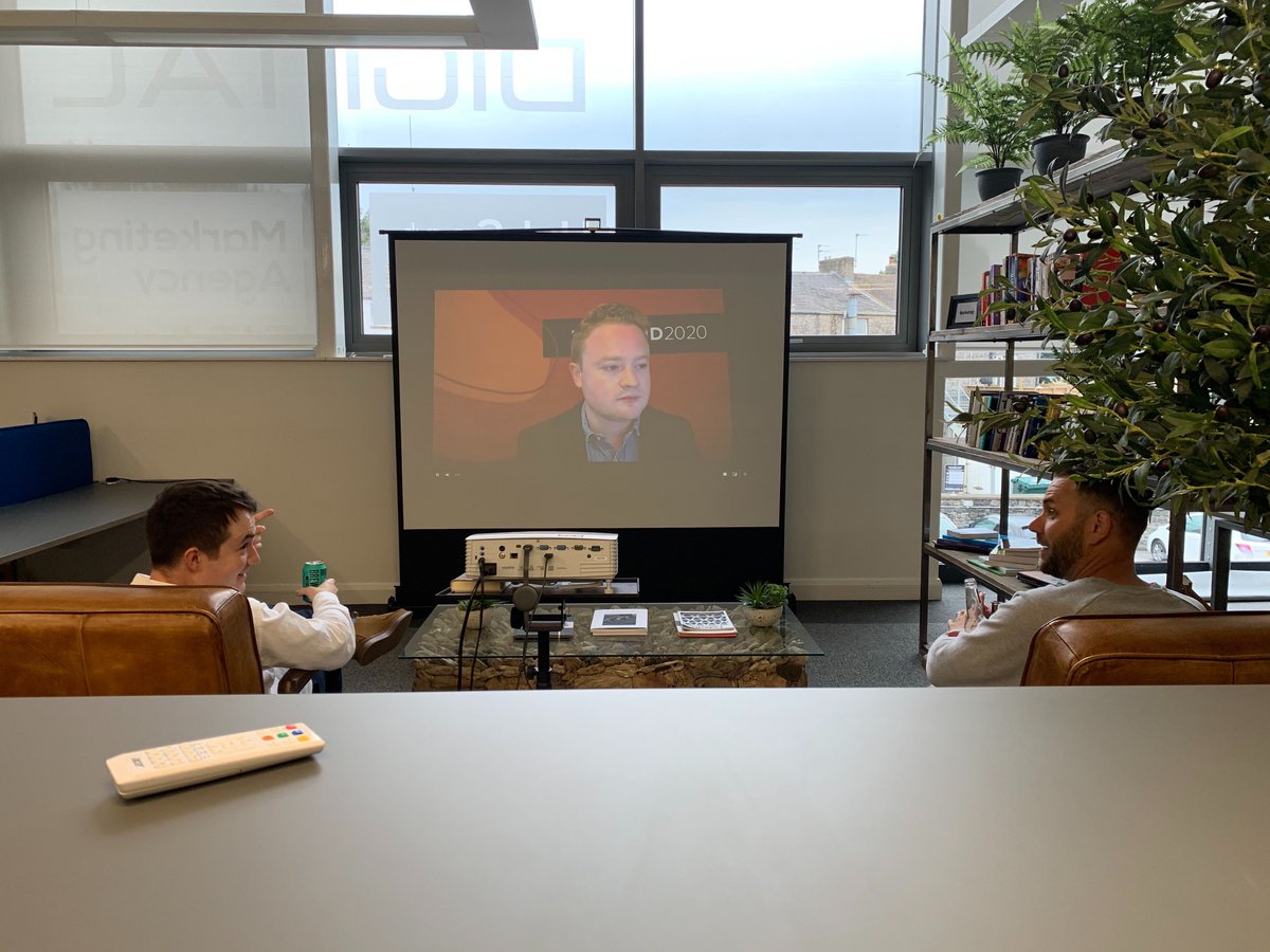 Now that's how you learn! 🗒️

A socially distanced beer in hand, large screen with <a href="/alexgirard/">Alexandre Girard</a> 'Introduction to #CMS Hub' session live. If <a href="/carlsberg/">Carlsberg</a> did <a href="/INBOUND/">super lozanito bross</a> 🍻 

<a href="/rikki_lear/">Rikki Lear</a> @AndrewThms living their best #D22INBOUND2020 life. 

#INBOUND2020 <a href="/HubSpot/">HubSpot</a>