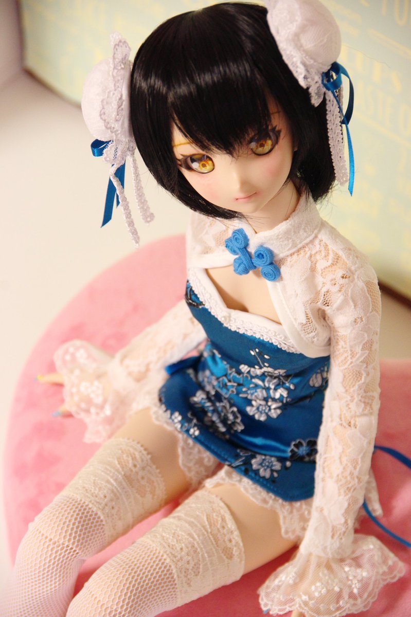 Grayshadow21's tweet photo. チャイナ似合うよねえ
#うちのこかわいい
#snows_room
#SweetPuff https://t.co/BBKj4zJuqk
