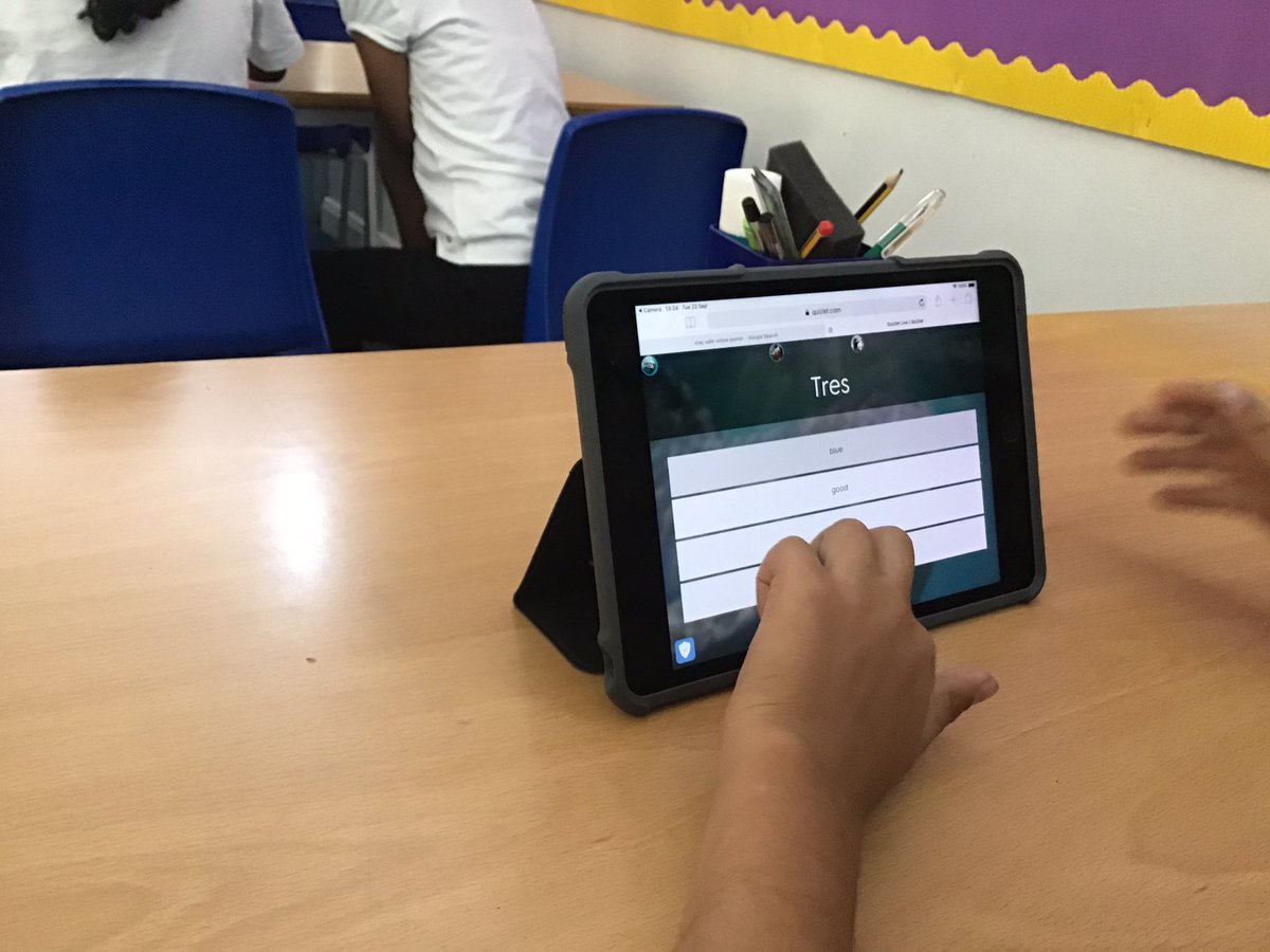 Thank you to our Spanish teacher @SharonR49645837 for providing an interactive quiz to review our previous learning. When we retrieve information in this way, we are also actively consolidating that information so that it remains in our long term memory for longer. <a href="/Nick_J_Rose/">EvidenceIntoPractice</a>