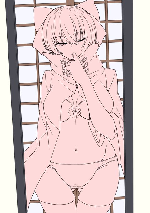 水着な赤蛮奇ちゃん描いてます 