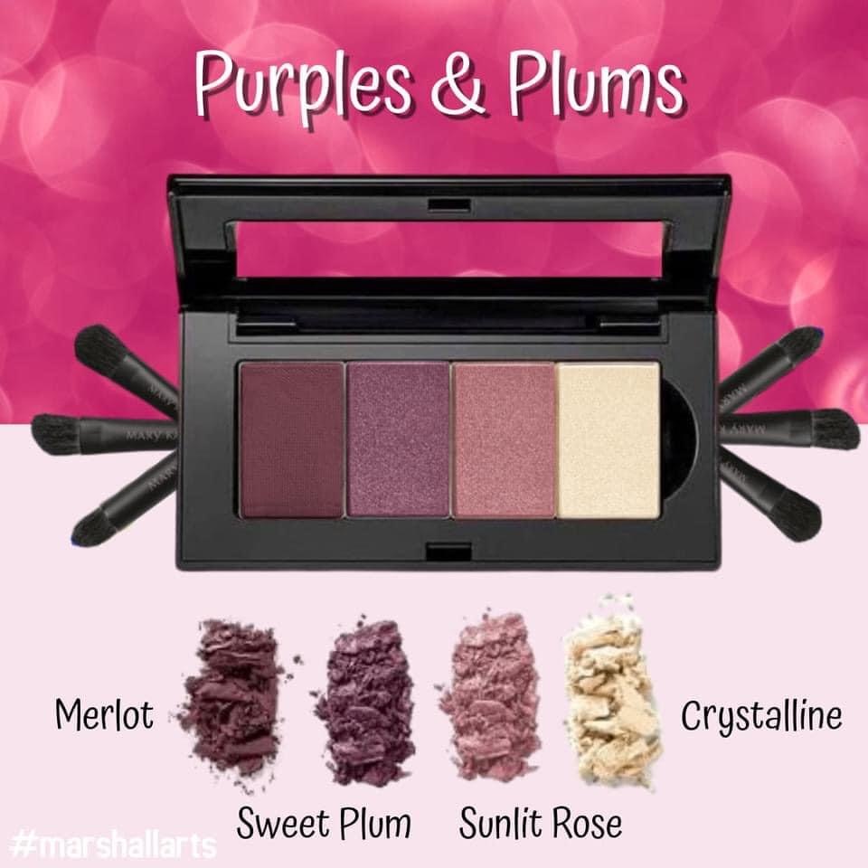 mpconverse's tweet image. Today is the #FirstDayOfFall. 🍁 I love all of these looks for Fall. Which is your favorite? #MKBeautyBeyond