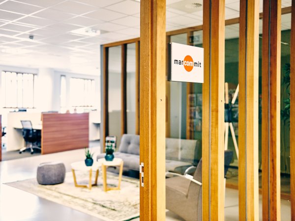 MediaNetwerk's tweet image. #Intramed gaat samenwerken met #Marcommit om #zichtbaarheid te vergroten @IntramedBV @Marcommit - go.shr.lc/33SygUO