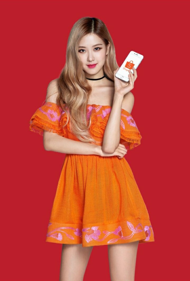 Rosé as among us characters a thread