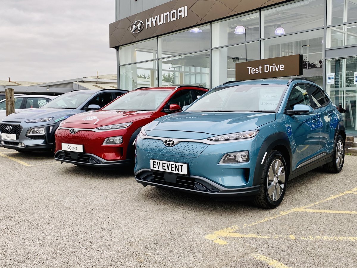 Minstergate Hyundai tweet media