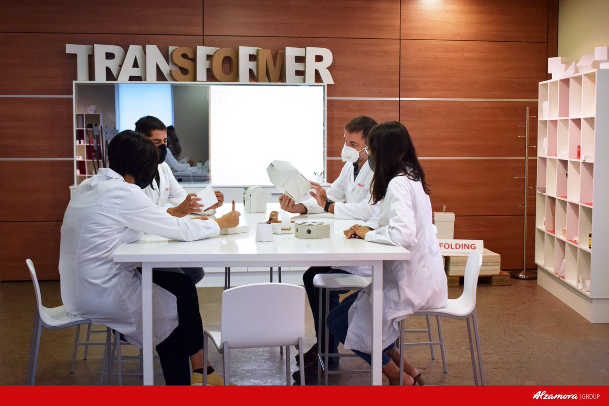 alzamoragroup's tweet photo. ¿Quieres vivir una experiencia diferente? ¿Quieres empezar a dar #valor a tu producto? ¡Te esperamos en el #AlzamoraLab! // Voulez-vous vivre une expérience différente? Voulez-vous donner de la#valeur à votre produit? On t’attend à #AlzamoraLab! #packagingdesign  #AlzamoraGroup https://t.co/fPCUImpkSF
