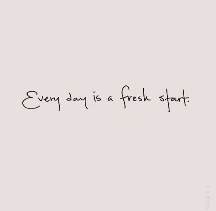 immsim's tweet photo. “Every day is a fresh start.”☀️💛😊 https://t.co/5GWgOsLGiE