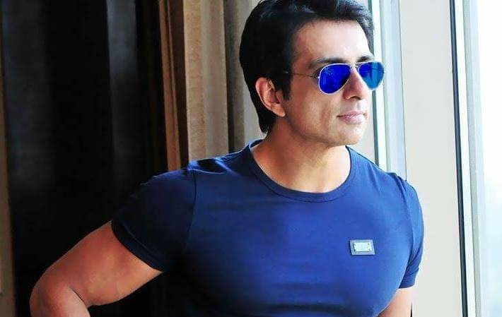 Thank you @SonuSood for your support @aiimsrishi thank you for sapporting Rishikesh Uttarakhand India #uttarakhand #rishikesh #sonusood https://t.co/SJuFhL1PVN