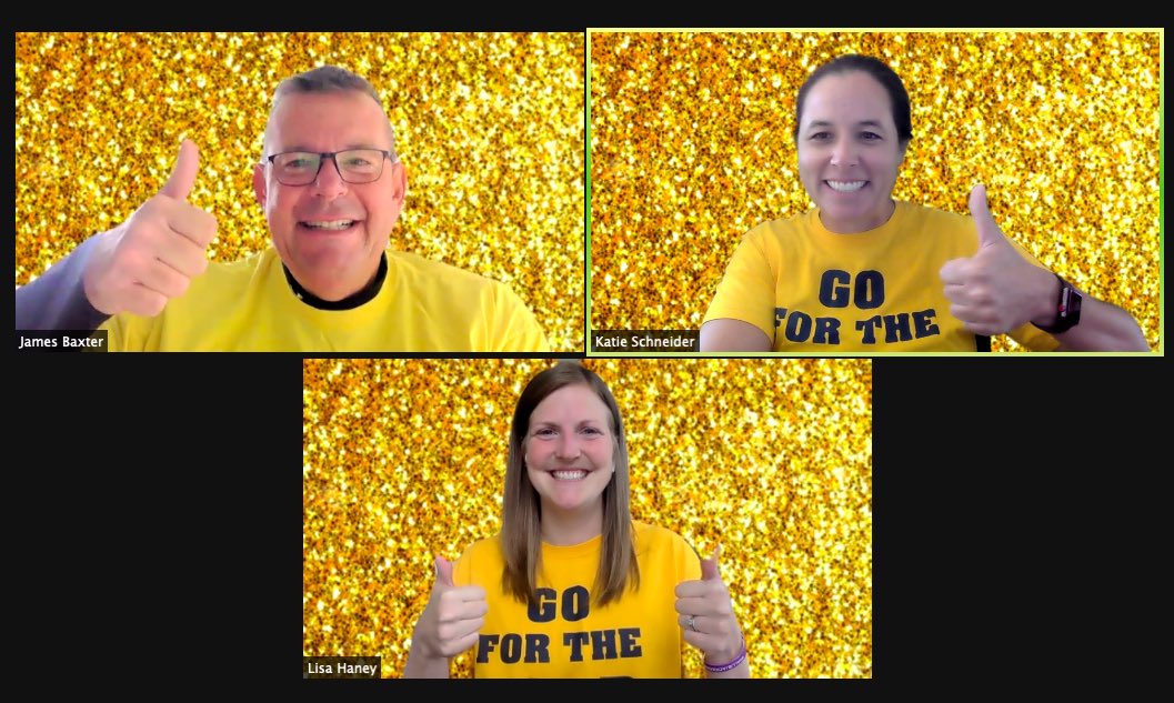 Going gold during our prep for <a href="/umminithon_/">UM Mini-THON</a>  #ftk #goldout