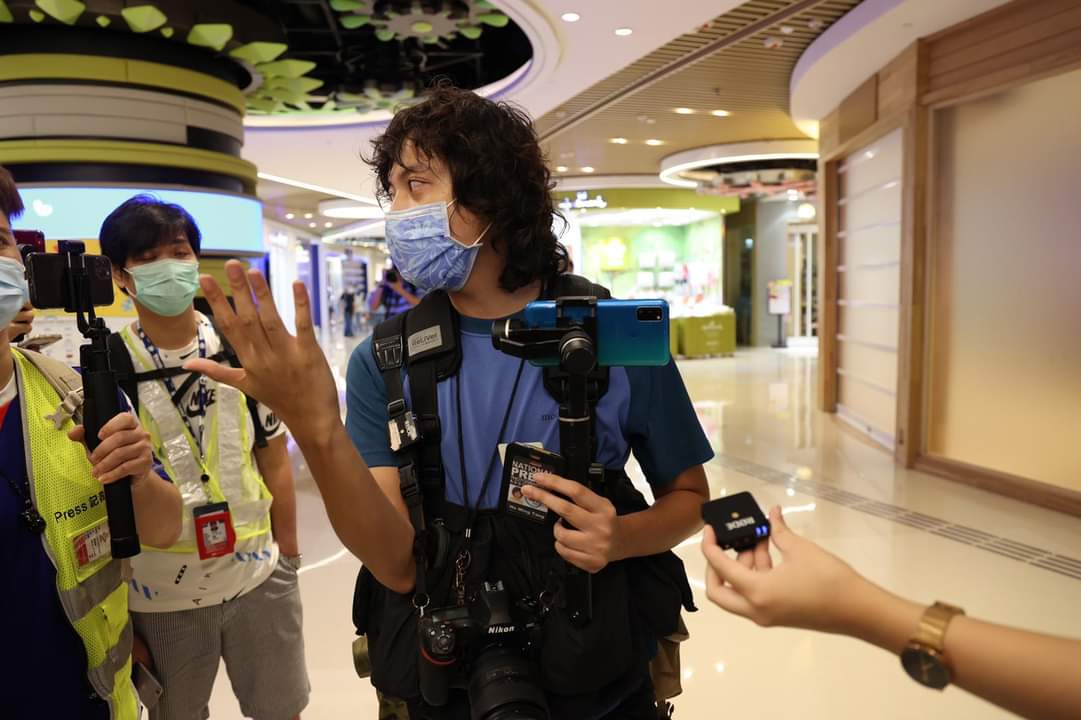 Although "Police General Orders" are not legally binding, screening of #media is a direct assault to #FreedomOfThePress &amp; to principles of #1Country2Systems. Online media will carry on the duty to report, continue exercising their freedom. We stand w/ #Journalists in solidarity.