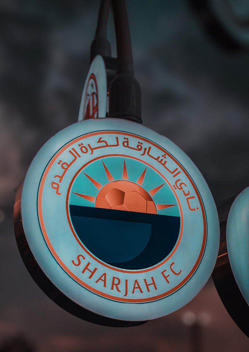 IBbakr's tweet photo. ابداع #شرجاوي 
#عبدالعزيز_العنبري 
مثال للمدرب الاماراتي يعمل بجد واجتهاد 
هو أول من يحقق الدوري الا��اراتي كلاعب ومدرب بتاريخ الكرة الاماراتية

#نادي_الشارقة https://t.co/tB48n3nfaL