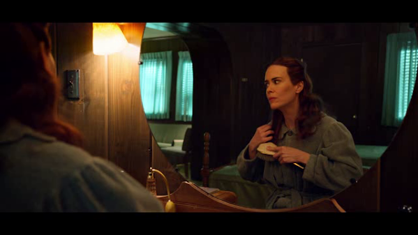 Resenhando's tweet photo. .: 1x1: Piloto de "Ratched" é eletrizante e dono de uma fotografia espetacular

Texto no link: https://t.co/slMvBaN1EX

#Ratched #Ratched0101 #RatchedS01e01 #RyanMurphy #SarahPaulson #MildredRatched #EvanRomansky #EdmundTolleson #FinnWittrock #OIluminado #série #seriado #Netflix https://t.co/MFrumJE50A