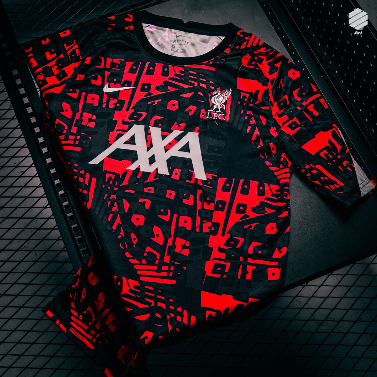 liverpool pre game shirt