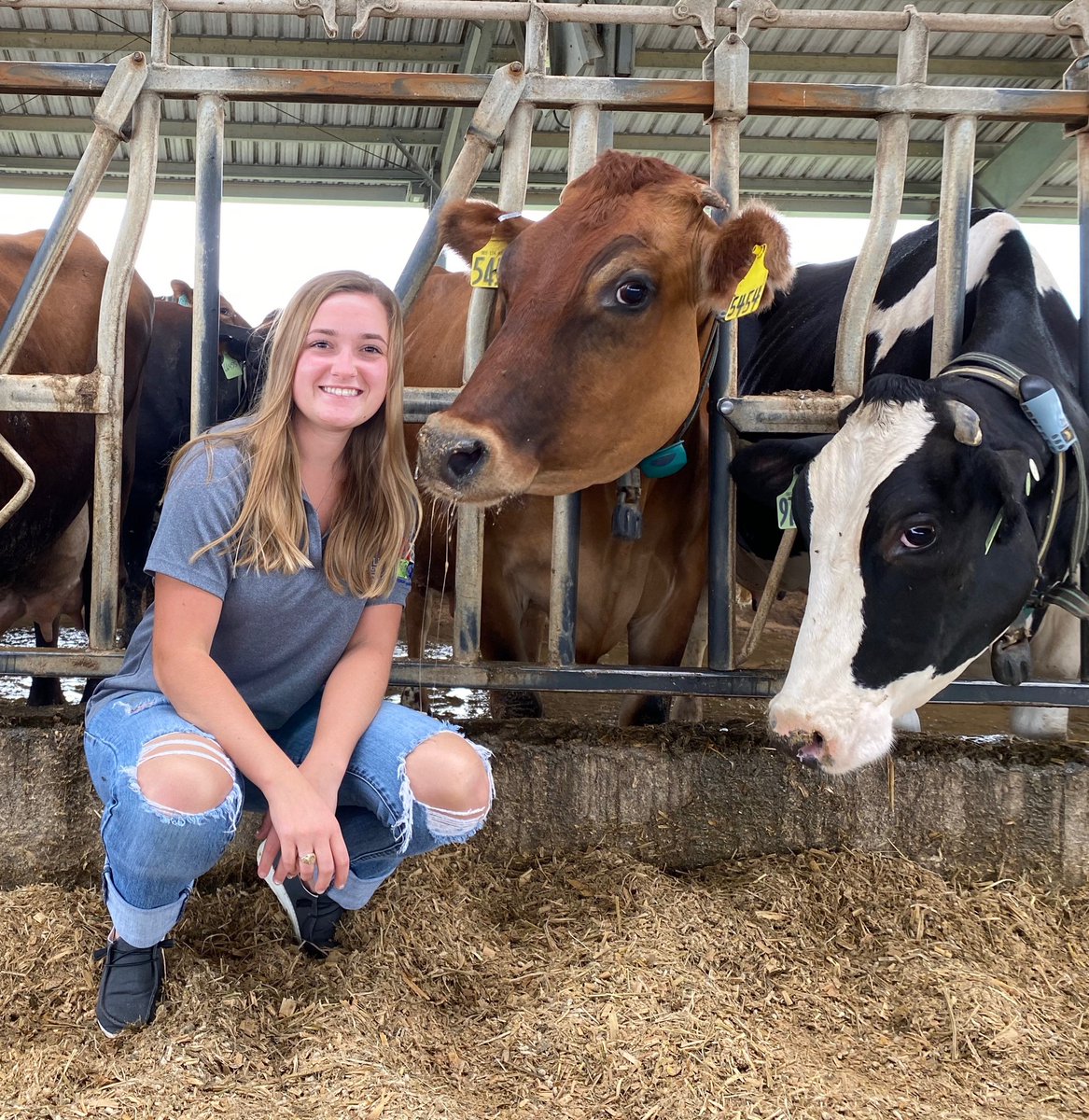 TEXAN TUESDAY! Name: Paige Bielamowicz
Position: Student worker/undergraduate research assistant
Future plans: Obtain a masters in dairy science 
Hometown: College Station,TX
Fav dairy product: cheese
