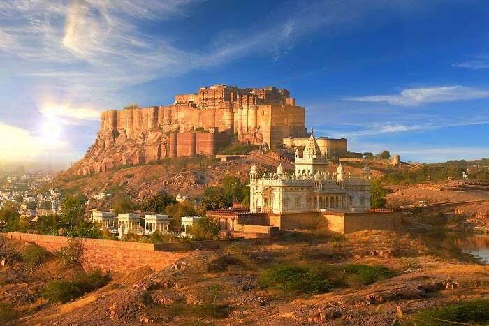 hill, provided an important stronghold for the Rathores, and became one of the most impregnable forts of Rajasthan.Rudyard Kipling famously said the following lines about Mehrangarh fort once:“It's palace that might have been built by Titans and colored by the morning sun”