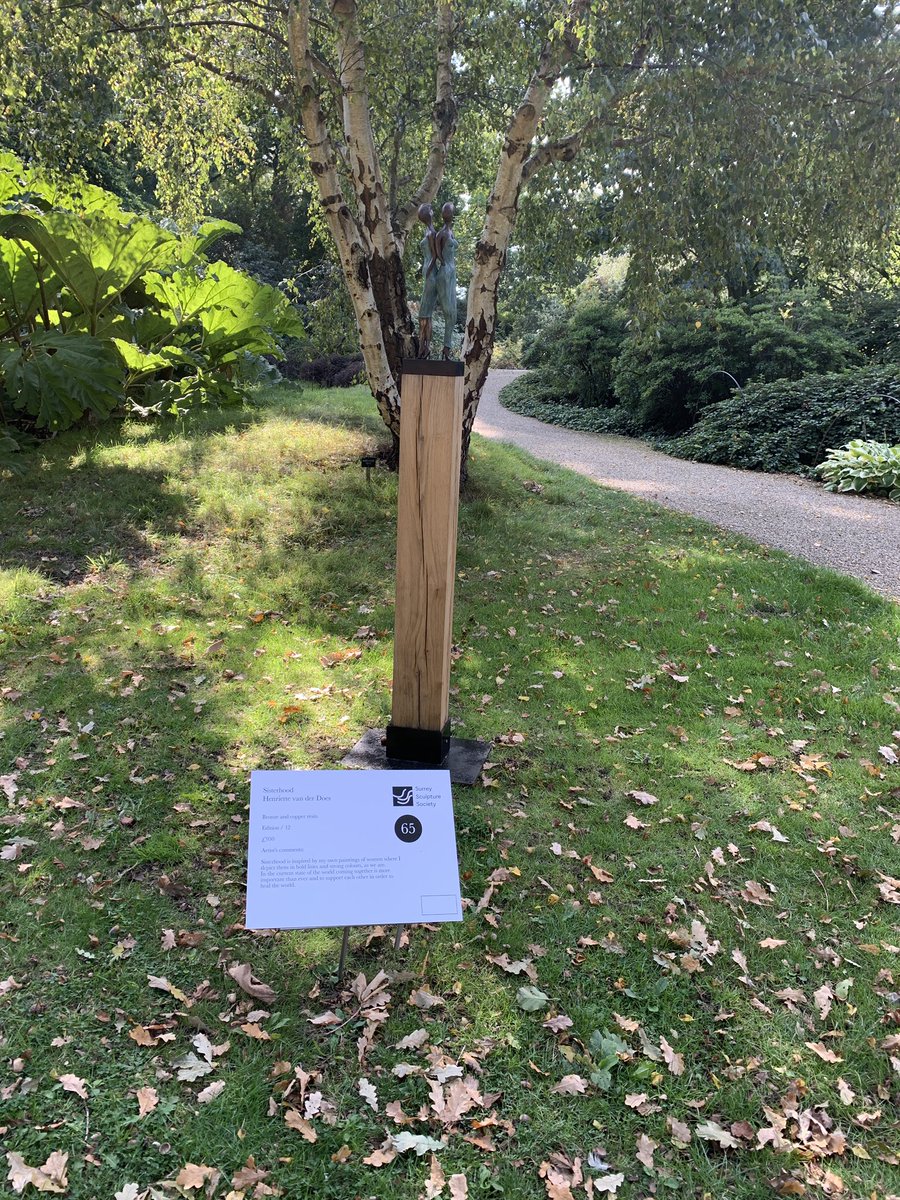 doecoise's tweet image. Set up at Savill went wonderfully today, the glorious weather helped too #sisterhood #sculpture @TheSavillGarden @doecoise