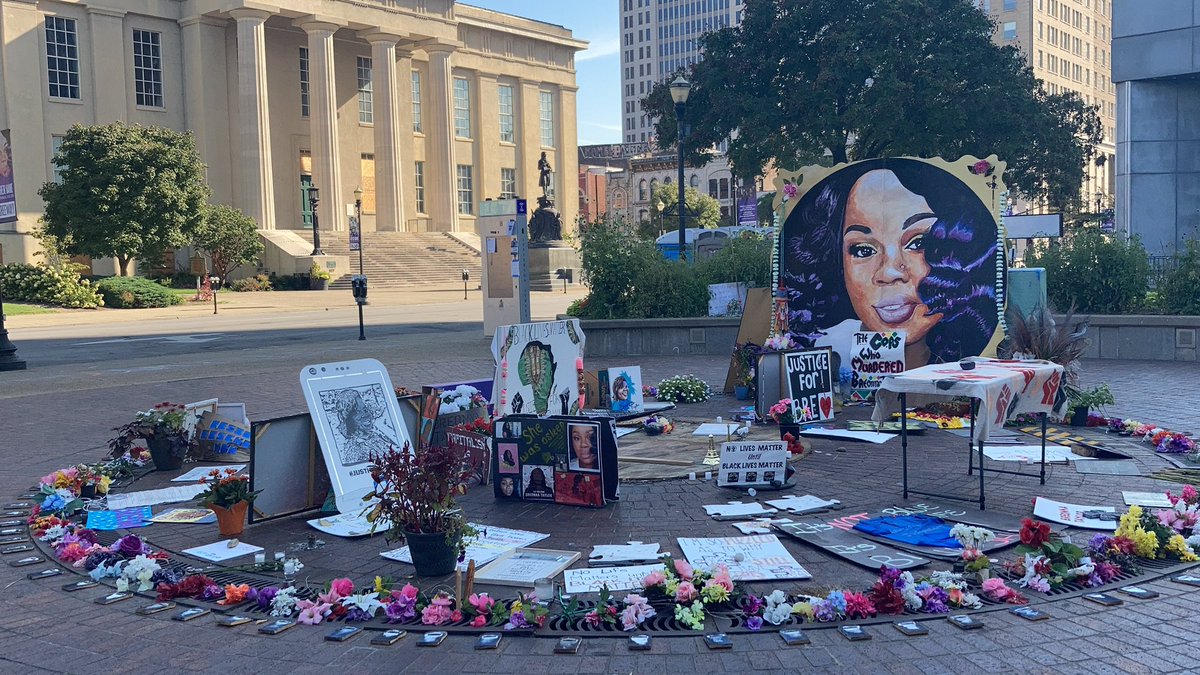 This is the Breonna Taylor Memorial in Downtown Louisville today. For the National audience tuning into today, this is the symbolic heart of the protest movement. Protesters carefully manicure and maintain the memorial.