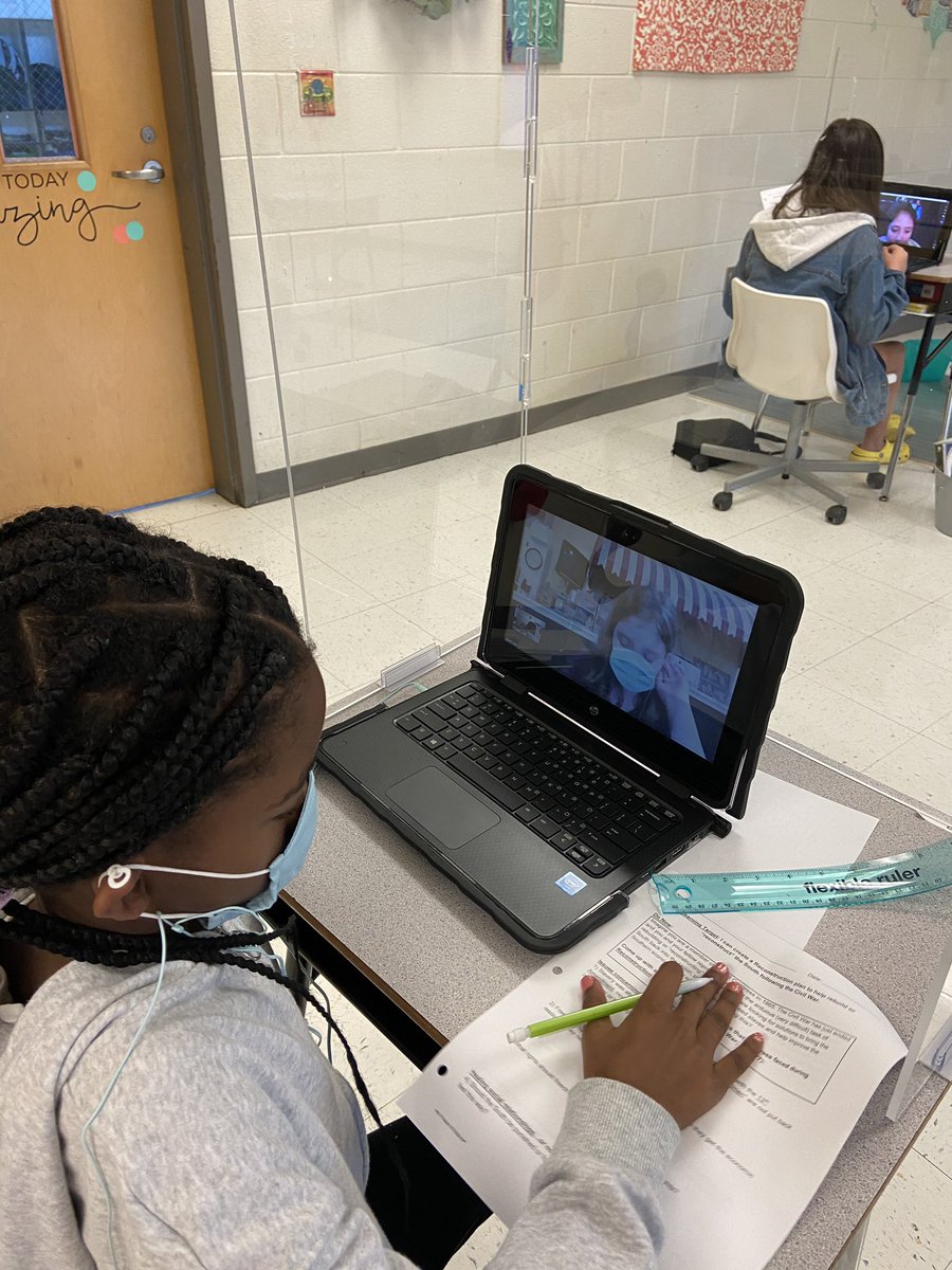 OldPointeElem's tweet photo. We are creating a reconstruction plan with our B Day classmates! @JMillerTeacher @RockHillSchools #oneteamonemissiononerockhill #opesstrong https://t.co/h6UmabwM92