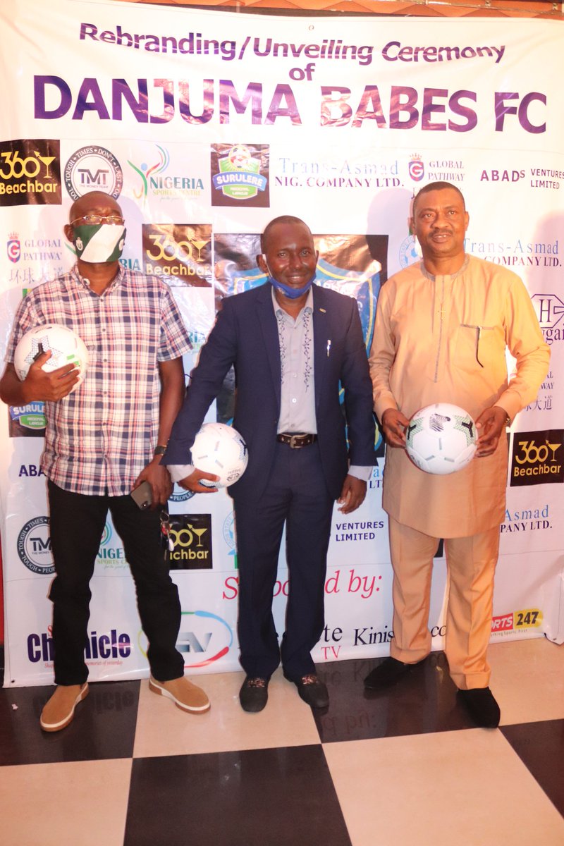 DBabesfc's tweet photo. NATIONAL CHAIRMAN NIGERIA FOOTBALL CLUB REV SAMUEL IKPEA ,PRESIDENT OF NATIONAL ASSOCIATION OF NIGERIAN PROFESSIONAL FOOTBALLERS ALHAJI TIJJANI BABAN GIDA ,PRESIDENT NIGERIA REFEREES ASSOCIATION (NRA) ALH .TADE AZEEZ , KWARA STATE FA  CHAIRMAN MALAM IDRIS ABDULLAHI MUSA(THURAYA) https://t.co/docsfs8LyA