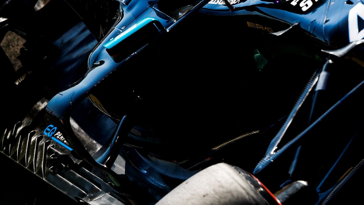 MercedesAMGF1's tweet photo. Tell us if this works. 🙏 https://t.co/yAOCeu8XZU