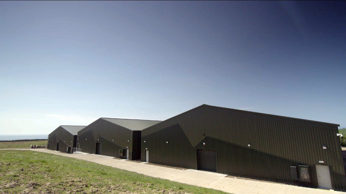 Ventair is manufactured from AS24/1000W profile coated steel sheets, including louvred slots and ambient natural light to penetrate while at the same time preventing direct vision into the facility,  ideal for livestock buildings, equine arenas etc.
buff.ly/2XsPq9a