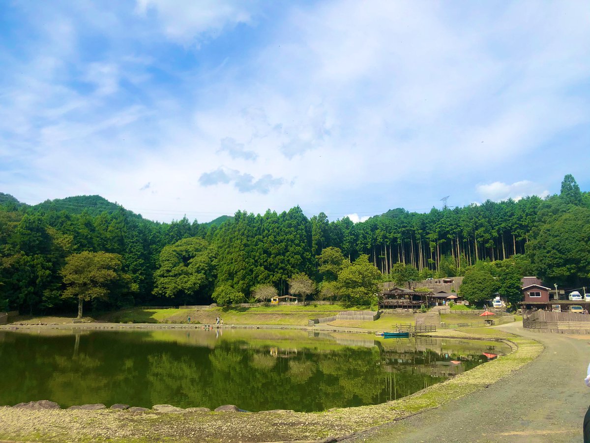 bbqsatou's tweet photo. この連休は、久しぶりにOTCメンバーで栃木県の #尚仁沢アウトドアフィールド に #キャンツー 行ってきました。
とても良心的な #キャンプ場
#ファミキャン おすすめ。
次はどこでキャンプしよーかな⛺️
楽しみだなぁ
#アキラMAX
#ふじもとふじもと
#MrPOP
#仲良し
#大川ツーリングクラブ https://t.co/O3anHbaw34