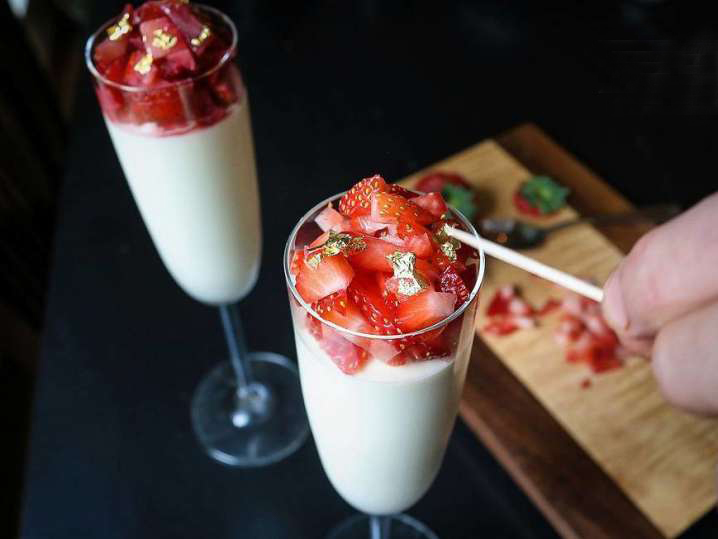 ZachTownsend's tweet photo. It's National White Chocolate Day! Watch this step-by-step narrated video for making a delectably luscious white chocolate mousse to satisfy your sweeter-chocolate side.  https://t.co/MqvfBGF9px
#whitechocolate #nationalwhitechocolateday #Chocolate https://t.co/7wT3hTozJa