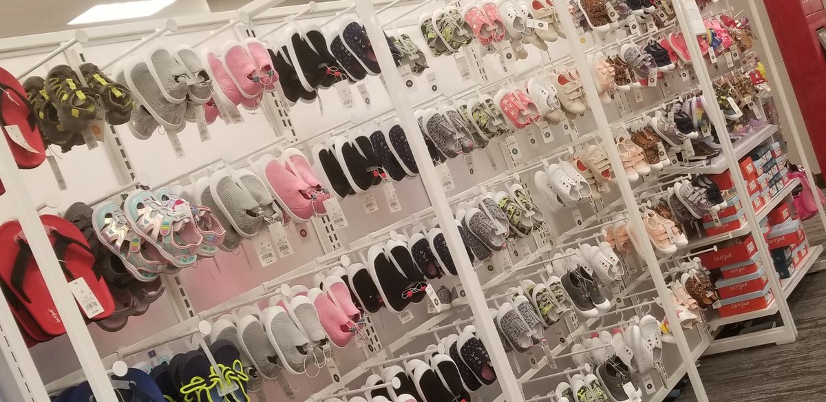 After a very busy weekend kids shoes needed some love!! #T1505 #worksomewhereyoulove <a href="/kristi_mac/">Kristi Darling</a> #remerchingismyhappyplace <a href="/MeghanMccants/">Meghan McCants</a>