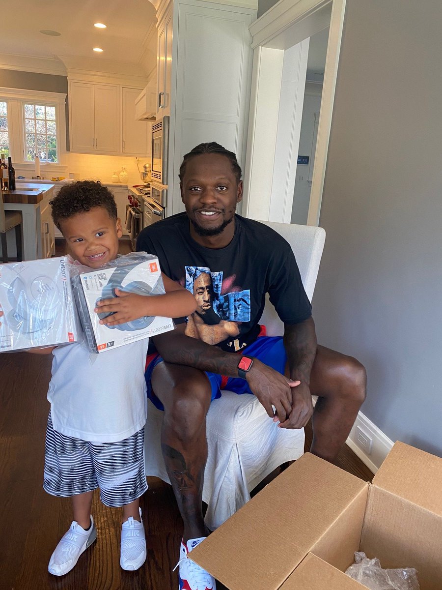 Stefan Bondy On Twitter As A Father Of Two Kids Who Have To Learn Remotely I Can Attest This Is A Great Gesture From Julius Randle Randle And Jbl Are Donating 500