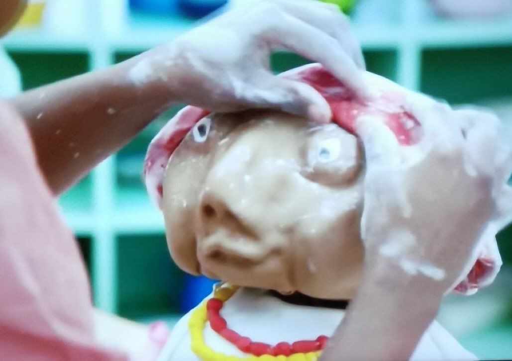 samrees27's tweet image. Is it’s just me seeing this 😂 #GBBO