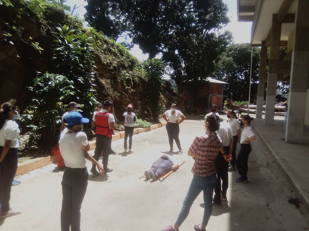 funcal_rescate.mrp tweet media