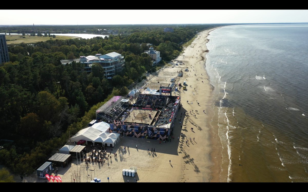 JurmalaVolley's tweet photo. Īss kopsavilkums no Eiropas par CEV Eiropas čempionātu pludmales volejbolā Jūrmalā - https://t.co/jTp9gGgeYA 

#EuroBeachVolley
#JurmalaBeachvolley https://t.co/uQYT0M7atD