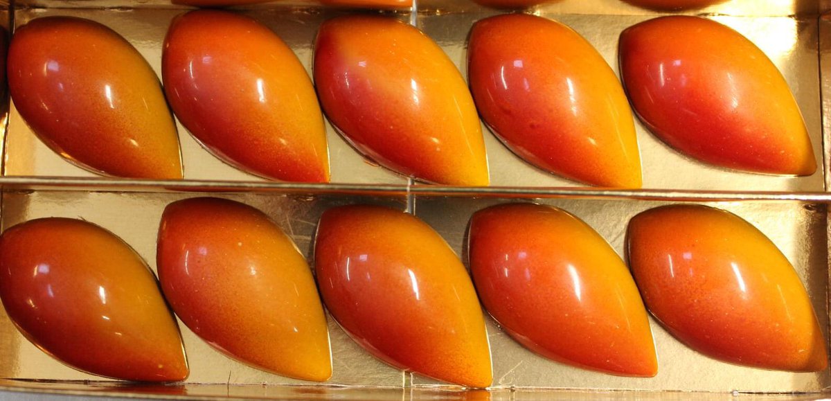 Taystful's tweet image. Such an interesting day had with Marie who came to Taystful from down south for a one to one course today! Lots of enlightening cacao orientated chat had! Great the meet you Marie and lovely work! ☺️ #chocolatecourse #chocolatecoursesscotland #chocolates #artisanchocolates