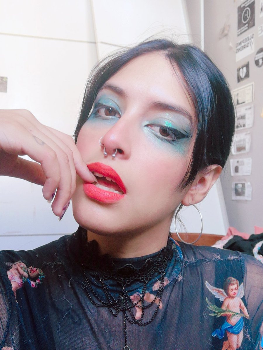 cthkoo's tweet photo. I'm sad and it's been long since I did this make up but hello https://t.co/xb7k2gN3KR