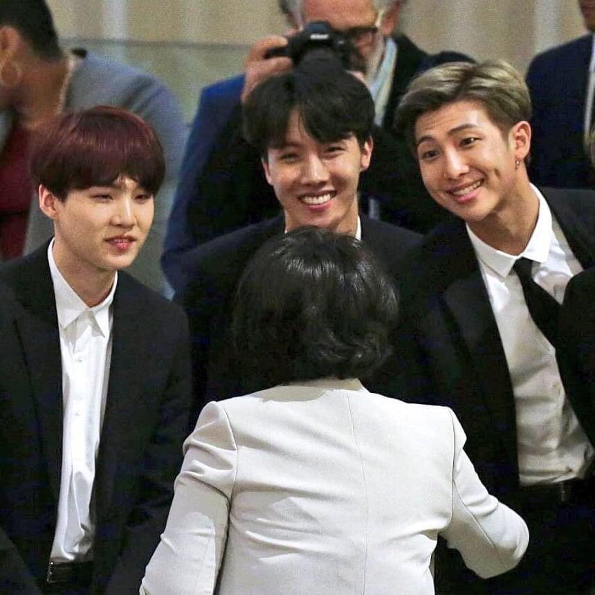 CChi2684's tweet photo. #KCAMexico
Best Rapline 
@BTS_twt https://t.co/sP8FGAHQyd