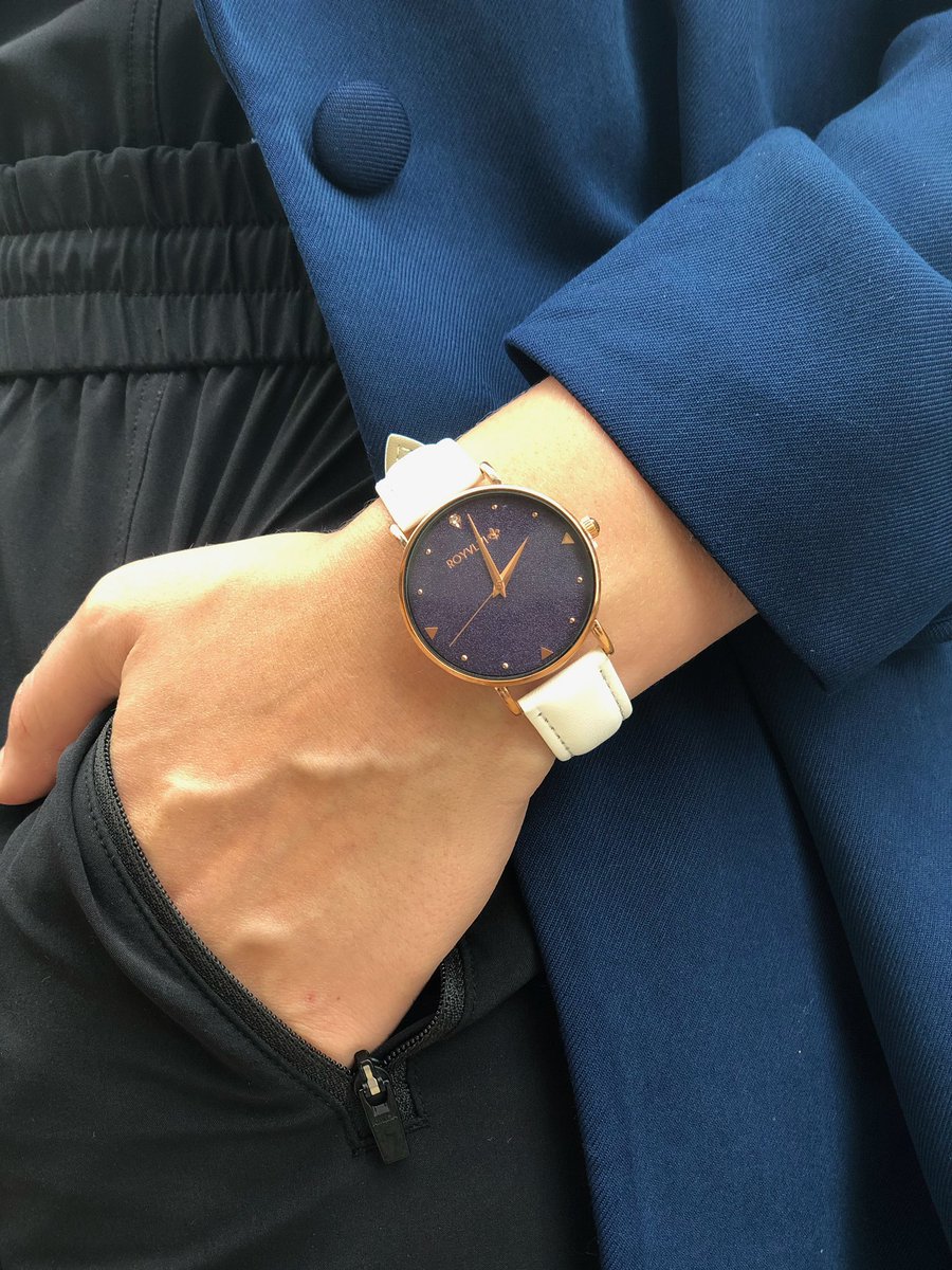 Clean. Crisp. Classic. 

@RoyvlVi 

•
•
•
•
#clean #style #Fall2020 #watchbrand #watchsale #watchgame #vote