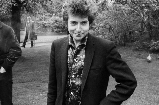 RollingStone's tweet photo. How Bob Dylan made rock history on ‘Highway 61 Revisited’ https://t.co/6IkkJceHI5 @HeavensDoorWsky #ad https://t.co/4AsTQHu9gc