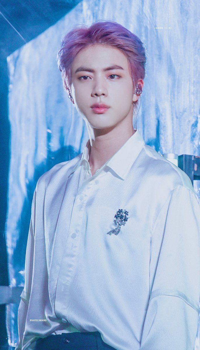 Kim Seokjin exposed forehead : a thread that we all need