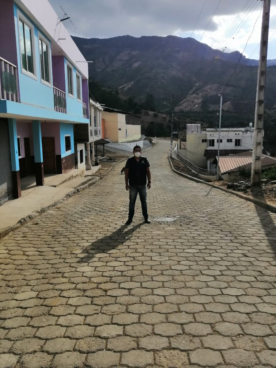 ✅TP Tacamoros controla establecimientos categoría 6; permisos de funcionamiento, calidad de productos y medidas de bioseguridad. 

✅ TP Nueva Fátima mantiene controles y recorridos por la parroquia.