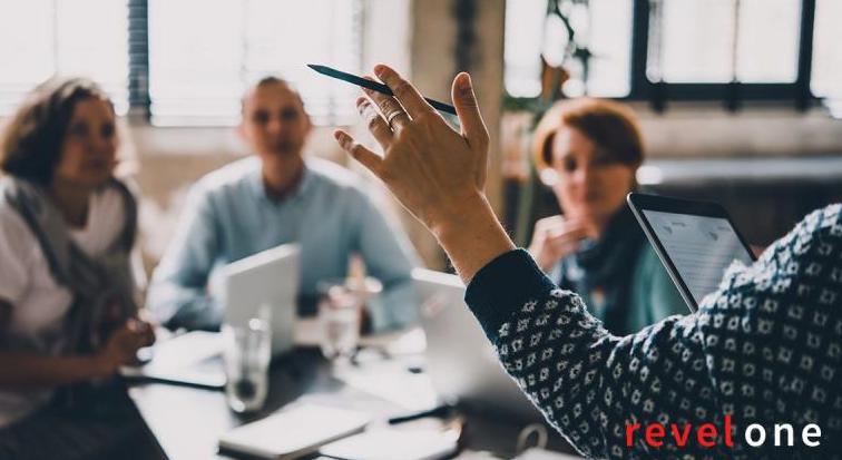 Revel_One's tweet photo. With today’s constantly-changing #digitalmarketing landscape, it’s hard for #marketers to know what skills are needed. As a leader, it’s difficult to know how to build your team with modern roles &amp; skill sets. Here are the challenges companies face → https://t.co/H82pZuxacy https://t.co/wb0R1KFP8a