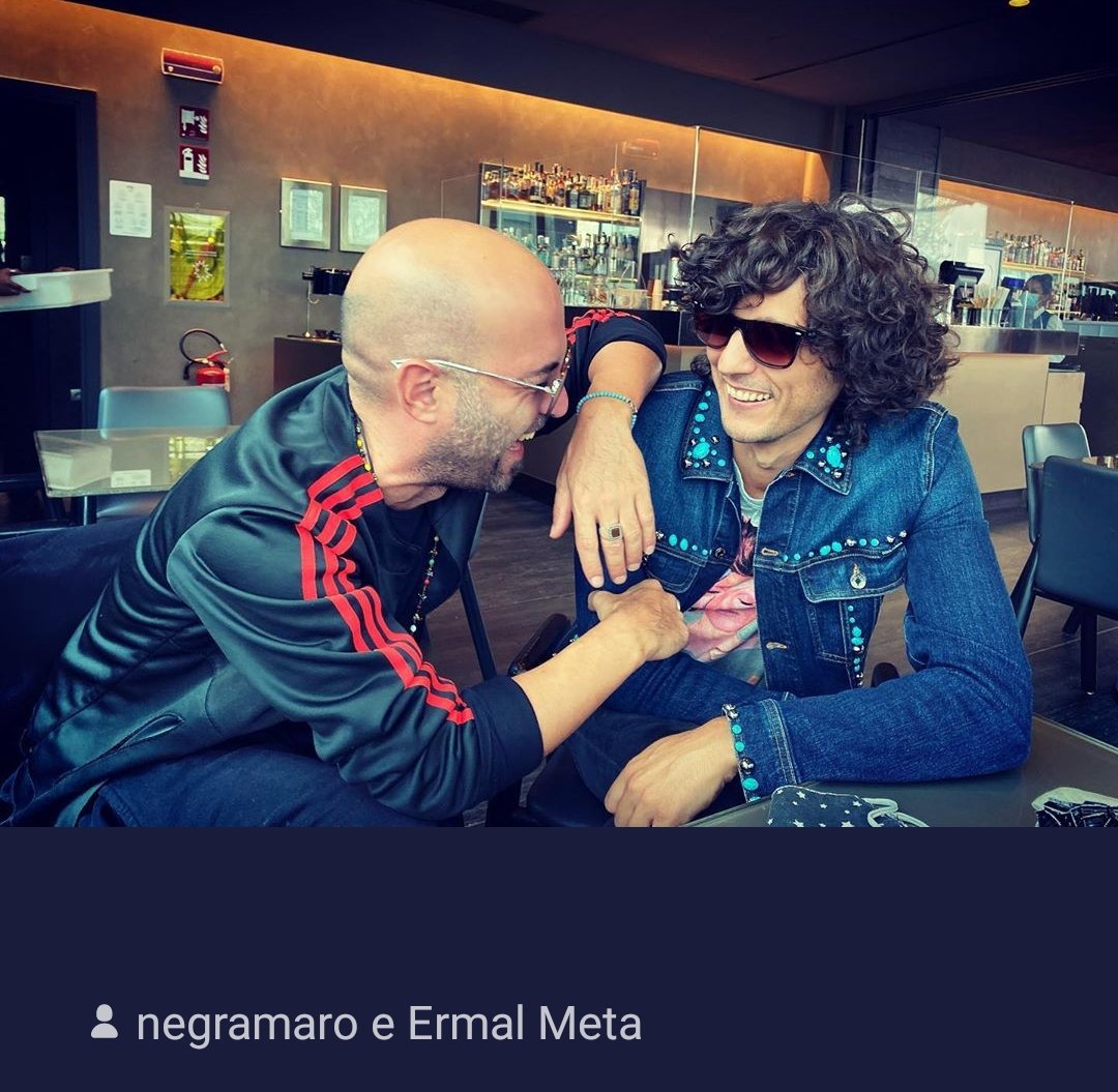 Lilina61's tweet photo. Spero che questo incontro significa una collaborazione perché se è così con le loro voci insieme esce fuori una 💣💥😍 🙏 #MetaMeeting #ErmalMeta #GiulianoSangiorgi #Sperareinqualcosadibello #LupidiErmal https://t.co/phoGHpd1bK