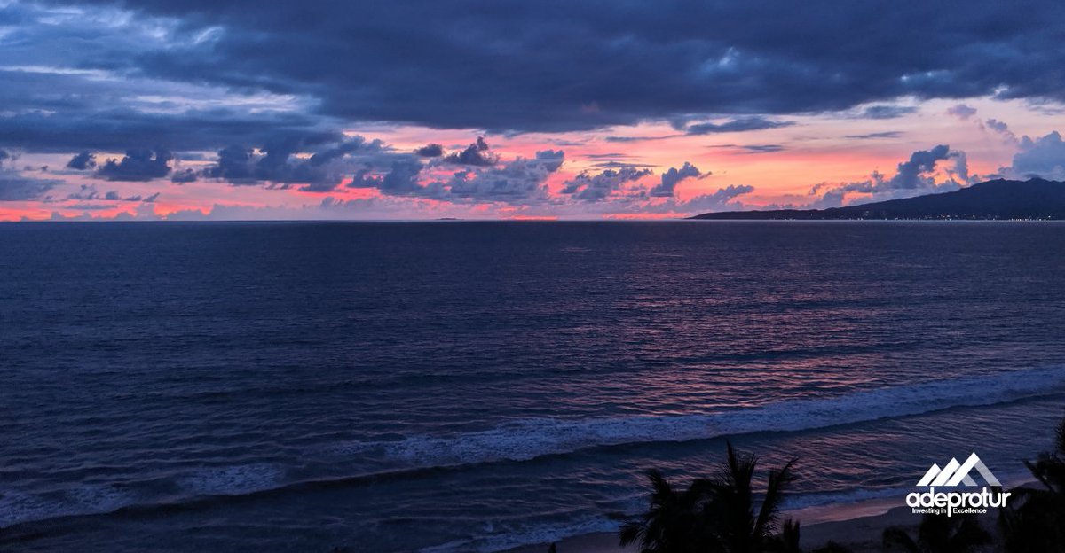 Adeprotur's tweet photo. A kaleidoscope of colors is what you will see every time your gaze rests on the mesmerizing Pacific Ocean that surrounds us.

#RivieraNayarit #PuertoVallarta https://t.co/ADGH2gRhEQ