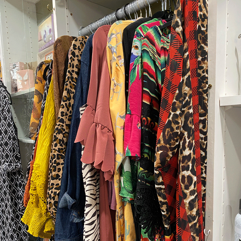 CCMHFoundation's tweet image. Stop by the Gift Shop and browse our selection of home decor and clothing! 

#CCMHFoundation #GiftShop