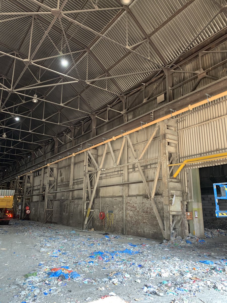 FlowtechM's tweet image. Sheffield -  60m of 6” gas pipe going in nice supplied by @SBS1897 Leeds branch