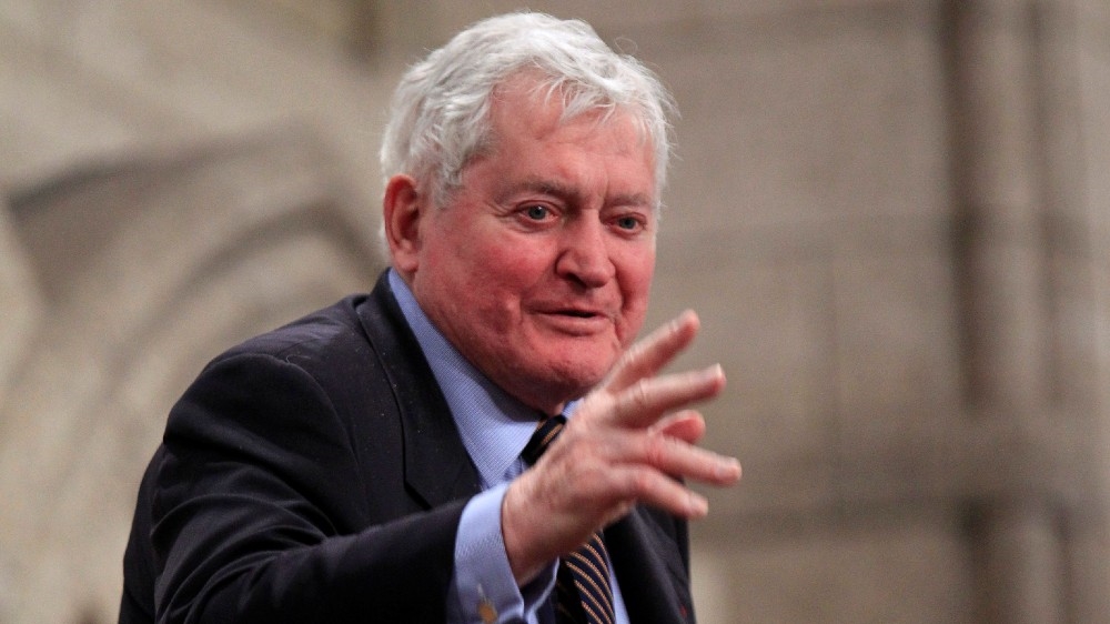 Former Canada PM Turner, in office for just 11 weeks, dies: John Turner, Canada's 17th prime minister who held the office for just 79 days in 1984, died on Saturday aged 91. https://t.co/pmWPJI1M6i https://t.co/vy32BspEhA